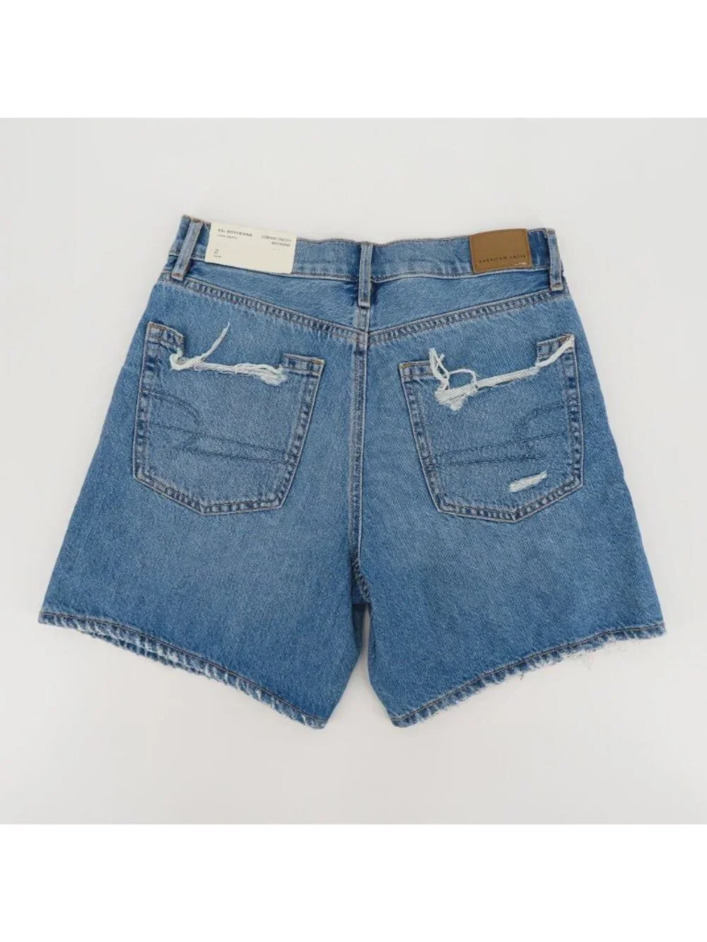 American Eagle Women 2 26W 90s Boyfriend Long Length Distressed Denim Shorts NEW